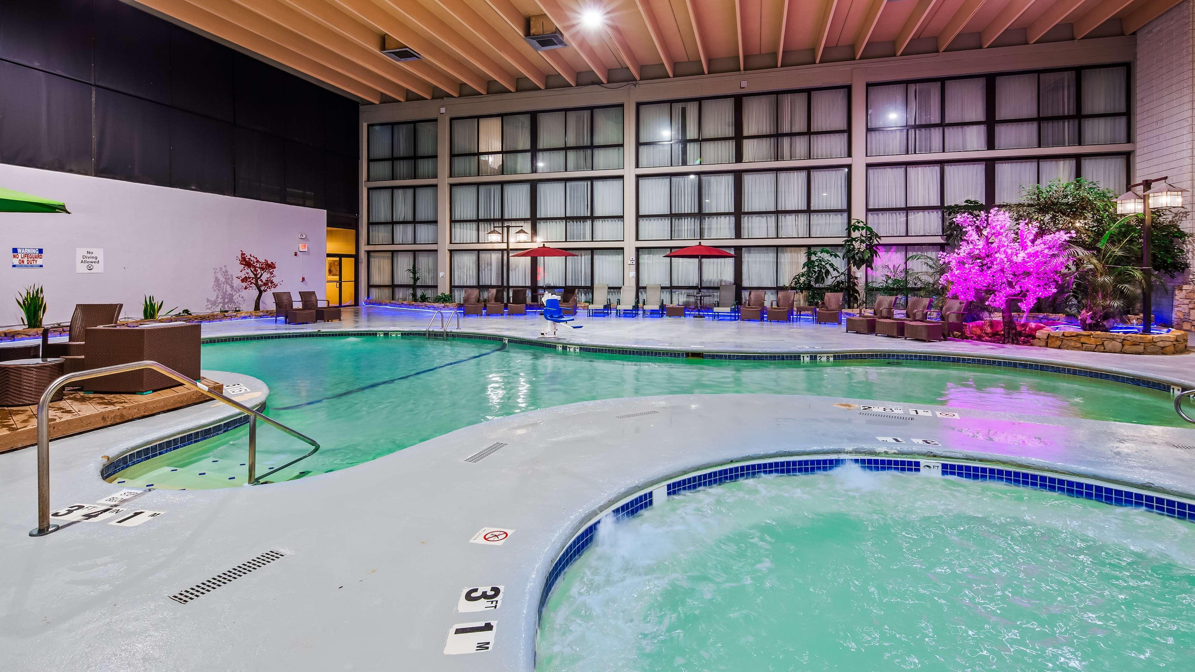 Hotel Wingate By Wyndham Kansas 3*