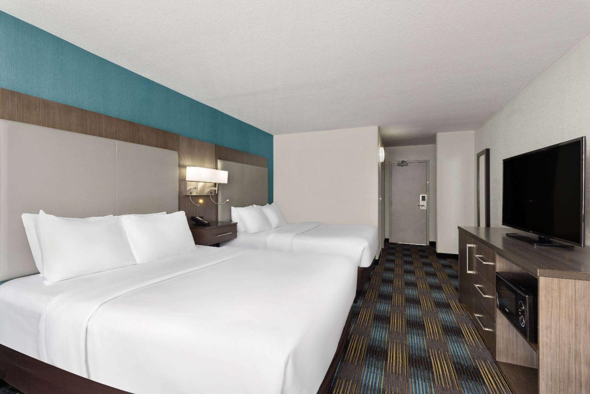 Hotel Wingate By Wyndham Kansas