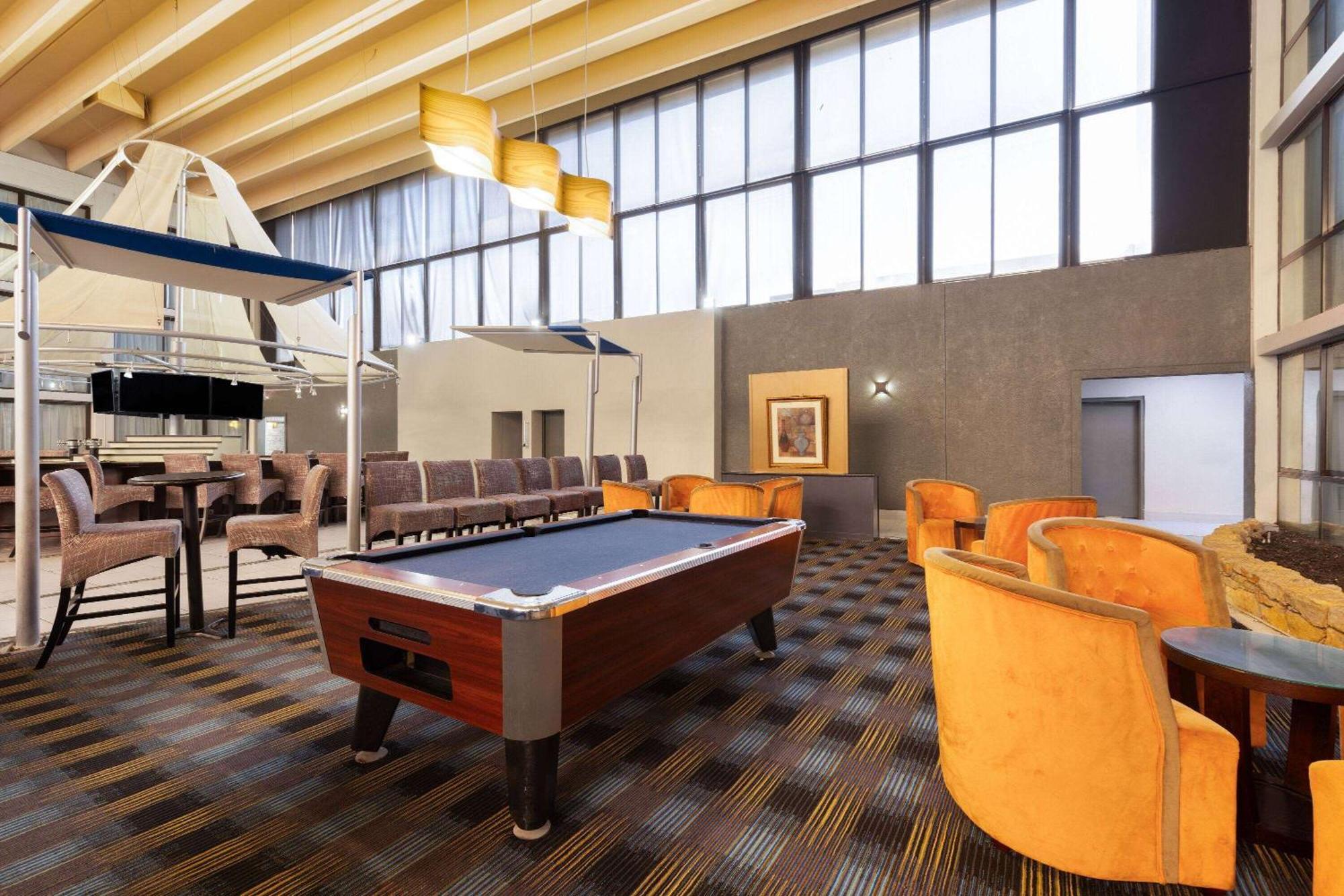 Wingate By Wyndham Kansas Kansas City